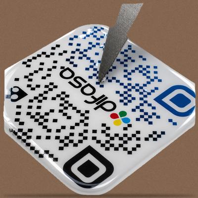 adhesiu amb codi QR amb acabat de gota de resina brillant resistent a ratllades